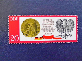 НДР, ФРН ГДР, ФРГ ^/--/^ Поштова марка Німеччина НДР &amp;quot;20-річчя підписання Гьорліцького договору Згонезенської угоди&amp;quot; 1970 ** ^_^^^ Почтовая марка Германия ГДР &amp;quot;20-летие подписания Гёрлицкого договора Згонезенского соглашения &amp;quot; 1970 ** - фото фото фото