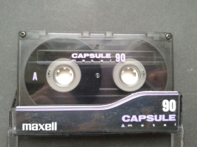 Касети Кассеты ^/--/^ Аудиокассета Maxell Capsule Metal 90 ^_^^^ Аудіокасет Maxell Capsule Metal 90 - фото фото фото