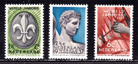 Малі Держави Європи Малые Государства Европы ^/--/^ Нидерланды  1937 г  MNH - скауты ^_^^^ 1937 — Нідерланди — скаути - фото фото фото