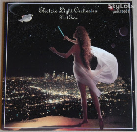 Платівки Пластинки ^/--/^ Electric Light Orchestra Part Two – Electric Light Orchestra Part Two  (Eurostar – 39810121, Germany) insert NM/NM- ^_^^^ Electric Light Orchestra Part Two – Electric Light Orchestra Part Two (Eurostar – 39810121, Germany) insert NM/NM- - фото фото фото