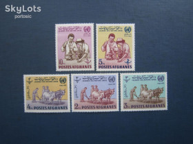 Фауна Фауна ^/--/^ 5 марок Афганістан 1963 ООН медиціна фауна бики MNH ^_^^^ 5 марок Афганистан 1963 ООН медицинская фауна быки MNH - фото фото фото