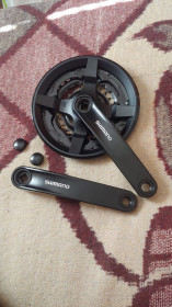 Педалі, шатуни, каретки Педали, шатуны, каретки ^/--/^ Шатуны Shimano 170 FC - TY /--/ 301 с пластик защитой 3 звезды 42 /--/ х /--/ 34 /--/ х /--/ 24 Под квадрат новые ^_^^^ Шатуни Shimano 170 FC - TY /--/ 301 з пластик захистом 3 зірки 42 /--/ х /--/ 34 /--/ х /--/ 24 Під квадрат нові - фото фото фото