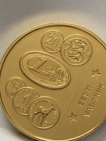 Інше Другое ^/--/^ Пам&amp;apos;ятна монета жетон, присвячена валюті Єстонії.  EUROPE EESTI VABARIIK. Капсула. Пруф. ^_^^^ Памятная монета жетон, посвященная валюте Йестонии. Europe Eesti Vabarik. Капсула. Пруф. - фото фото фото