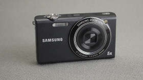 Samsung Samsung ^/--/^ Цифровой фотоаппарат Samsung SH /--/ 100 Black 14.2 /--/ Mpix Zoom Lens 4.7-23.5 /--/ mm 1:3.3-5.9 26 /--/ mm Вживане ^_^^^ SH /--/ 100 Black 14.2 /--/ Mpix - фото фото фото