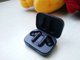Bluetooth гарнітури Bluetooth гарнитуры ^/--/^ Беспроводные наушники Urbanista London ^_^^^ Навушники Urbanista London - фото фото фото