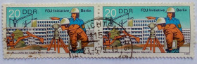 НДР, ФРН ГДР, ФРГ ^/--/^ ГДР 1979 Современные методы строения, сцепка, гашеная ^_^^^ НДР 1979 Сучасні методи будови, зчіпка, гашена - фото фото фото