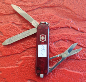 Ножі, мультітули Ножи, мультитулы ^/--/^ Нож-брелок Victorinox Classic SD [C /--/ 264] ^_^^^ Ніж-брелок Victorinox Classic SD [C /--/ 264] - фото фото фото