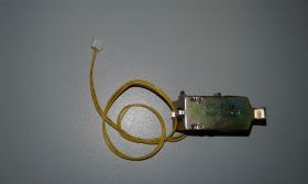Комплектуючі Комплектующие ^/--/^ Соленоид RH /--/ 7-5139 RH /--/ 7-5140 RH /--/ 7-5265 для HP Laserjet 5 /--/ L 6 /--/ L 3150 ^_^^^ Соленоїд RH /--/ 7-5139 RH /--/ 7-5140 RH /--/ 7-5265 для HP Laserjet 5 /--/ L 6 /--/ L 3150 - фото фото фото