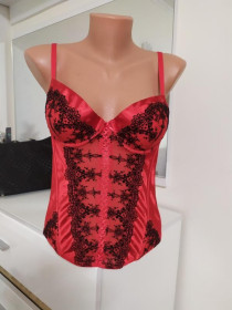 Корсети Корсеты ^/--/^ victoria&amp;apos;s secret Шикарный красный корсет кружево lingerie c&amp;a 75 /--/ b 90 /--/ b ^_^^^ victoria&amp;apos;s secret Шикарний червоний корсет кружево lingerie c&amp;a 75 /--/ b 90 /--/ b - фото фото фото