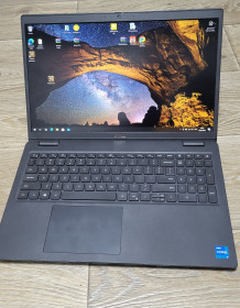Dell Dell ^/--/^ Ноутбук Dell Inspirion 15 3520  i /--/ 5 1135 /--/ g /--/ 7/Iris XE Graphic/8 /--/ gb ddr /--/ 4/m /--/ 2 ssd 256 /--/ gb ^_^^^ Ноутбук Dell Inspirion 15 3520 i /--/ 5 1135 /--/ g /--/ 7/Iris XE Graphic/8 /--/ gb ddr /--/ 4/m /--/ 2 ssd 256 /--/ gb - фото фото фото