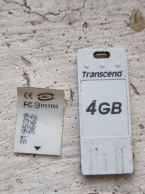 USB флешнакопичувачі USB флешнакопители ^/--/^ Нерабочая флешка мини 4 гб transcend белая ^_^^^ Неробоча флешка міні 4 гб transcend біла - фото фото фото