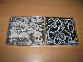 Музичні диски Музыкальные диски ^/--/^ SLAYER - Undisputed Attitude  (1996 American) ^_^^^ SLAYER - Undisputed Attitude (1996 American) - фото фото фото