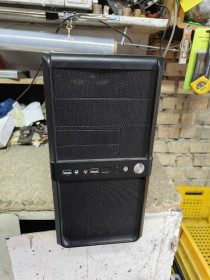 Корпуса Корпуса ^/--/^ Брендовый корпус Black mATX № 260403145 ^_^^^ Брендовий корпус Black mATX No 260403145 - фото фото фото