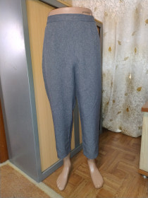 Штани Брюки ^/--/^ Женские укороченные брюки серого цвета, размер 18 - XL - 52 ^_^^^ :енські вкорочені штани сірого кольору, розмір 18 - XL - 52 - фото фото фото