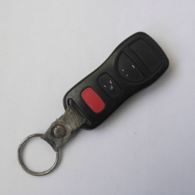 Сигналізація Сигнализация ^/--/^ Ключ ЦЗ NISSAN INFINITI 4 кнопки astu /--/ 15 ID KBRASTU /--/ 15 - фото фото фото