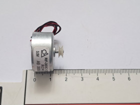 Інші радіокомпоненти Другие радиокомпоненты ^/--/^ Мотор,двигун RF-300 /--/ C-12350 3,5 /--/ В ^_^^^ Мотор, двигатель RF-300 /--/ C-12350 3,5 /--/ В - фото фото фото