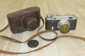 Вінтажні фотоапарати Винтажные фотоаппараты ^/--/^ Плёночный фотоаппарат «ФЭД-2» Плівковий фотоапарат «ФЕД-2» ^_^^^ Пленочный фотоаппарат «ФЭД-2» Пленочный фотоаппарат «ФЭД-2» - фото фото фото