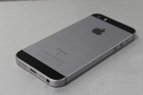 Apple iPhone Apple iPhone ^/--/^ Мобильный телефон №2833  Apple iPhone 5 SE  32 /--/ Gb  A /--/ 1723 ^_^^^ Мобільний телефон No /--/ 2833 Apple iPhone 5 SE 32 /--/ Gb A /--/ 1723 - фото фото фото
