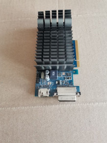 Відеокарти Видеокарты ^/--/^ Видеокарта ASUS GT 730 GT /--/ 730-SL-1 /--/ GD /--/ 3-BRK 1 /--/ gb DDR /--/ 3 NVIDIA GeForce GT 730 64 /--/ bit PCI Express 2.0 x /--/ 8 - фото фото фото