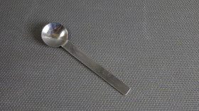 Шумівки, лопатки, ополоники, ложки Шумовки, лопатки,  половники, ложки ^/--/^ Ложка гірчична нержавійка Вживане ^_^^^ Ложка горчичная нержавейка Употребительное - фото фото фото