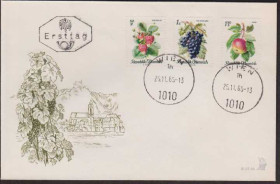 Австрія Австрия ^/--/^ Австрия 1966 ЯГОДЫ ФРУКТЫ ПЛОДЫ САД УРОЖАЙ ФЛОРА ПРИРОДА ФРУКТОВЫЕ ДЕРЕВЬЯ КУСТАРИКИ Два КПД Mi.1223-1228 ^_^^^ Австрія 1966 ЯГОДИ ФРУКТИ ПЛОДИ САД УРОЖАЙ ФЛОРА ПРИРОДУ ФРУКТОВІ ДЕРЕВ'Я КУСТАРИКИ Два ККД Mi.1223-1228 - фото фото фото
