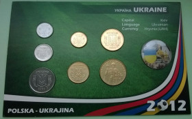 Обігові Обиходные ^/--/^ Набор Украина ЕВРО - 2012 ФУТБОЛ набір Україна ЄВРО-2012 пластик картон Кольоровий жетон Цветной ^_^^^ Набор Украина ЭВРО - 2012 ФУТБОЛ набор Украина ЕВРО-2012 пластик картон Цветной - фото фото фото