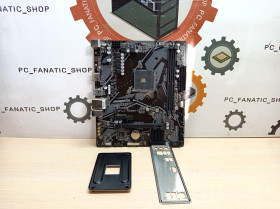 Материнські плати Материнские платы ^/--/^ Материнська плата Gigabyte A /--/ 520 /--/ M K ^_^^^ Материнская плата Gigabyte A /--/ 520 /--/ M K - фото фото фото