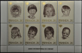 Інше Другое ^/--/^ Руанда Дети Год ребенка Живопись 1979 ^_^^^ Діти Рік дитини Живопис 1979 - фото фото фото