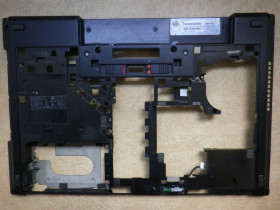 Корпуса Корпуса ^/--/^ Б/У Корпус низ без сервісної кришки на HP EliteBook 8560 /--/ p ^_^^^ В Корпус низ без сервисной крышки на HP EliteBook 8560 /--/ p - фото фото фото