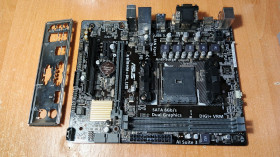 Материнські плати Материнские платы ^/--/^ Материнська плата Asus A /--/ 68 /--/ HM-PLUS  (sFM /--/ 2/FM /--/ 2+, AMD A /--/ 68 /--/ H, PCI-Ex /--/ 16)   (читать текст) ^_^^^ Материнська плата Asus A /--/ 68 /--/ HM-PLUS (sFM /--/ 2/FM /--/ 2+, AMD A /--/ 68 /--/ H, PCI-Ex /--/ 16) (читати текст) - фото фото фото