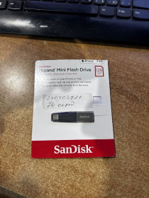 USB флешнакопичувачі USB флешнакопители ^/--/^ Флешка / Накопитель SanDisk iXpand Mini SDIX /--/ 40 /--/ N-128 /--/ G-GN /--/ 6 /--/ NE 128 /--/ GB № 240403721 ^_^^^ Флешка / Накопичувач SanDisk iXpand Mini SDIX /--/ 40 /--/ N-128 /--/ G-GN /--/ 6 /--/ NE 128 /--/ GB No 240403721 - фото фото фото