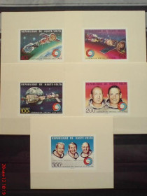 Освоєння космосу Освоение космоса ^/--/^ Верхняя Вольта  UPPER VOLTA Space 1975 Mi 581-585 ASTP MNH ^_^^^ Верхня Вольта UPPER VOLTA Space 1975 Mi 581-585 ASTP MNH - фото фото фото