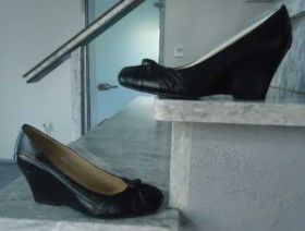 Босоніжки Босоножки ^/--/^ Туфли на танкетке STEVE MADDEN  37.5 ^_^^^ Туфлі на танкетці STEVE MADDEN 37.5 - фото фото фото