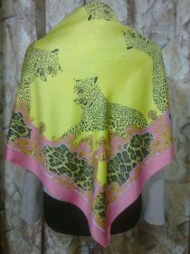 Хустки, палантини Платки, палантины ^/--/^ Платок H&amp;amp;M Италия, 89 х 89 /--/ см ^_^^^ Платок H&amp;amp;M Італія, 89 х 89 /--/ см - фото фото фото