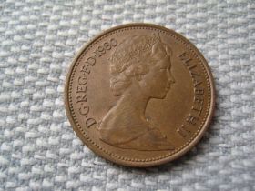 Єлизавета II (після ) Елизавета II (после ) ^/--/^ Великобритания 2 новых пенса 1980 года (L /--/ 152) ^_^^^ Велика Британія 2 нових пенси 1980 року (L /--/ 152) - фото фото фото