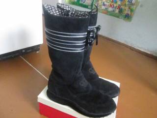 Чоботи Сапоги ^/--/^ Сапожки кросовки Adidas 39.5 /--/ р демісезон замш чорні ^_^^^ Сапожки кроссовки Adidas 39.5 /--/ р демисезон замш черные - фото фото фото