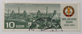 НДР, ФРН ГДР, ФРГ ^/--/^ ГДР 1984 35 лет ГДР, 10 /--/ Pfg, гашеная ^_^^^ НДР 1984 35 років НДР, 10 /--/ Pfg, гашена - фото фото фото