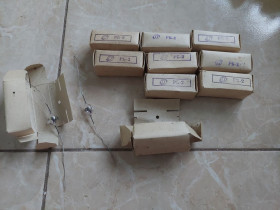 Радіолампи Радиолампы ^/--/^ Разрядники РБ-2, новые, одна партия в коробках! Лот 1 шт! Редкость! Смотрите фото/описание. ^_^^^ Розрядники РБ-2, нові, одна партія в коробках! Лот 1 шт. Рідкісність! Дивіться фото / опис. - фото фото фото