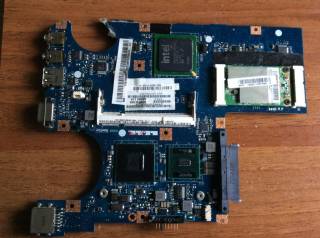 Материнські плати Материнские платы ^/--/^ Материнская плата от Lenovo S /--/ 10-2 + процессор + кнопка ^_^^^ Материнська плата від Lenovo S /--/ 10-2 + процесор + кнопка - фото фото фото