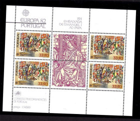 Португалія Португалия ^/--/^ ZM Португалия  1982  г  MNH - блок ^_^^^ ZM Португалія 1982 MNH - блок - фото фото фото