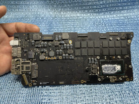 Материнські плати Материнские платы ^/--/^ Материнська плата Apple MacBook Pro A /--/ 1502 EMC 2678 820-3476-A материнская / Intel Core i /--/ 5-4258 /--/ U / RAM 8 /--/ Gb DDR /--/ 3 ^_^^^ Материнская плата Apple MacBook Pro A /--/ 1502 EMC 2678 820-3476-A материнская / Intel Core i /--/ 5-4258 /--/ U / RAM 8 /--/ Gb DDR /--/ 3 - фото фото фото
