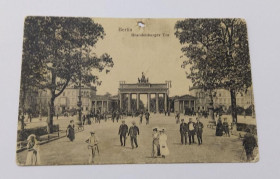 Іноземні Иностранные ^/--/^ Открытка Берлин. Бранденбургские ворота. Старинная Германия.  (№24). Еще 100 лотов! ^_^^^ Листівка Берлін. Бранденбурзькі ворота. Старовинна Німеччина. (No /--/ 24). Ще 100 лотів! - фото фото фото