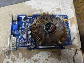 Відеокарти Видеокарты ^/--/^ Видеокарта Asus GeForce 8600 GT EN /--/ 8600 /--/ GT MG/HTP/512 /--/ M/A 512 /--/ MB PCI-E № K /--/ 260204110 ^_^^^ Відеокарта Asus GeForce 8600 GT EN /--/ 8600 /--/ GT MG/HTP/512 /--/ M/A 512 /--/ MB PCI-E No K /--/ 260204110 - фото фото фото