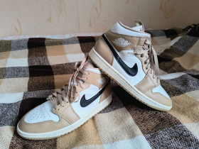 Кросівки Кроссовки ^/--/^ Кросівки Nike Air Jordan 1 Mid ^_^^^ Кроссовки Nike Air Jordan 1 Mid - фото фото фото