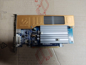 Відеокарти Видеокарты ^/--/^ Видеокарта Gigabyte GeForce 8400 GS GV-NX /--/ 84 /--/ G /--/ 256 /--/ H 256 /--/ MB PCI-E № НР /--/ 262101313 ^_^^^ Відеокарта Gigabyte GeForce 8400 GS GV-NX /--/ 84 /--/ G /--/ 256 /--/ H 256 /--/ MB PCI-E No НР /--/ 26210131313 - фото фото фото