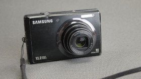 Samsung Samsung ^/--/^ Цифровой фотоаппарат Samsung PL /--/ 65 Black 12.2 /--/ Mpix 5 /--/ x Zoom 6.3-31.5 /--/ mm 1:3.5-5.5 Dual IS Вживане ^_^^^ цифровий фотоапарат Samsung PL /--/ 65 Black 12.2 /--/ Mpix - фото фото фото
