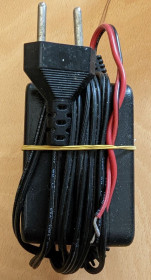 Інші радіокомпоненти Другие радиокомпоненты ^/--/^ блок питания adaptor d /--/ 3423 220 /--/ v=24 /--/ v, 1.2 /--/ а ^_^^^ блок живлення adaptor d /--/ 3423 220 /--/ v=24 /--/ v, 1.2 /--/ а - фото фото фото