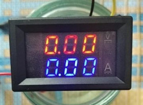 Інші аксесуари та комплектуючі Другие аксессуары и комплектующие ^/--/^ Цифровой вольтметр-аперметр постоянного тока 0–100 В, ^_^^^ Цифровий вольтметр-аперметр постійного струму 0-100 В, - фото фото фото
