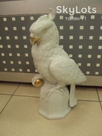 Статуетки, Скульптури, Фігурки, Фарфор Статуэтки, Скульптуры, Фигурки, Фарфор ^/--/^ Фарфоровая фигура германия попугай с шаром №430 /--/ п ^_^^^ Фарфорова фігура германія папуга з кулею No /--/ 430 /--/ п - фото фото фото