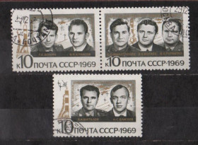 СРСР - СССР - ^/--/^ ГРУППОВОЙ ПОЛЕТ В  КОСМОС = СССР - СРСР = 1969 р. = гаш. &amp; ^_^^^ ГРУПОВИЙ ПОЛЕТ У КОСМОС = СРСР - СРСР = 1969 р. = гаш. &amp; - фото фото фото